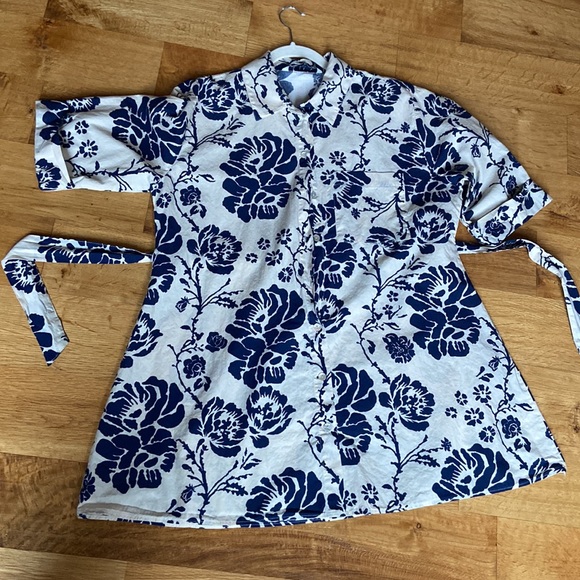 Zara The Lory Blue Floral Belted ShirtDress - Picture 10 of 10